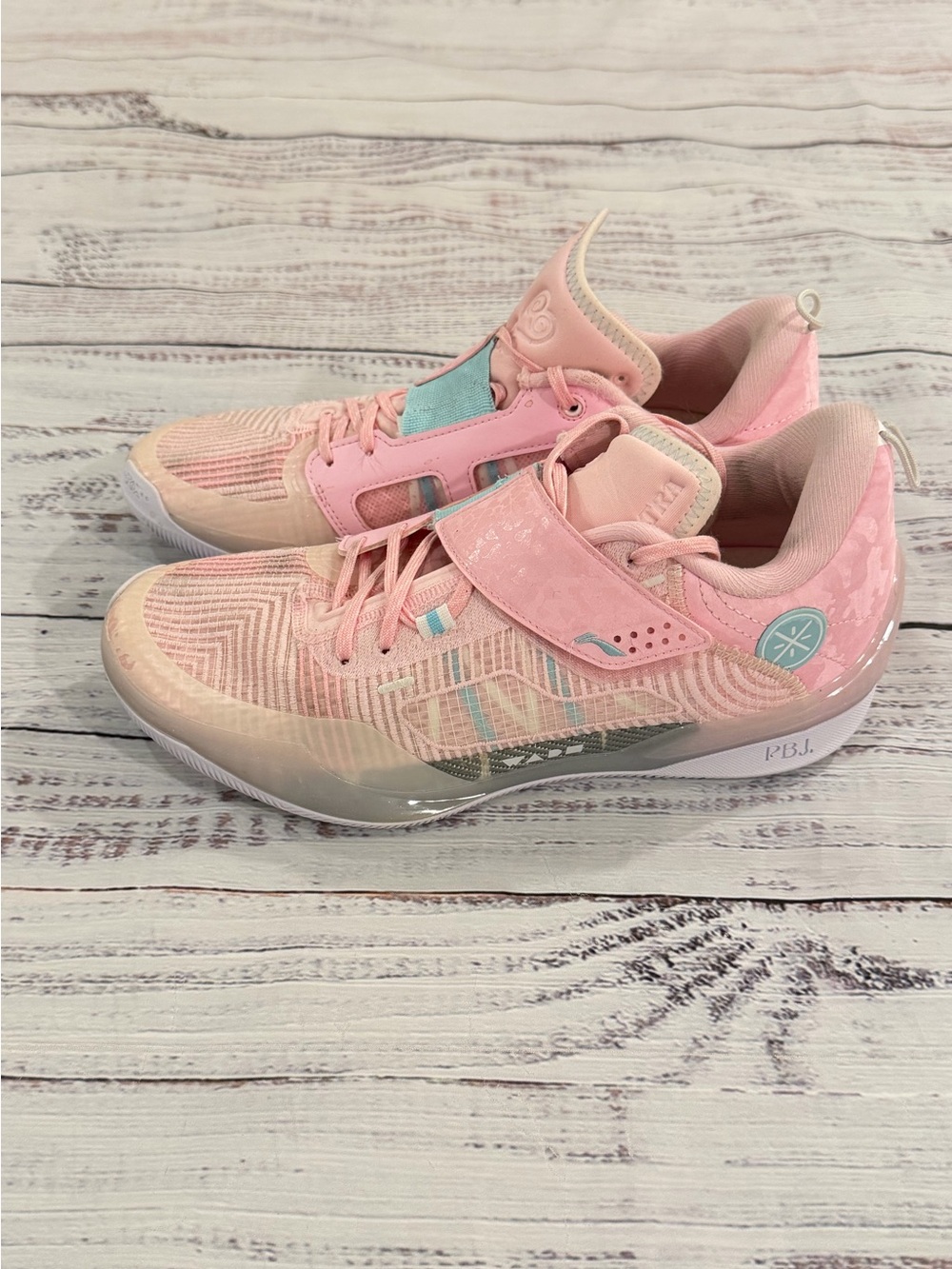 Li-Ning Way of Wade 808 4 Ultra Family Love Men’s 10.5 Basketball Shoe ABAU031-6
